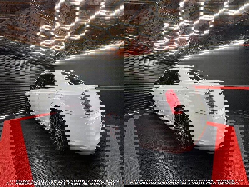 Used 2012 Chrysler 300 S image 4