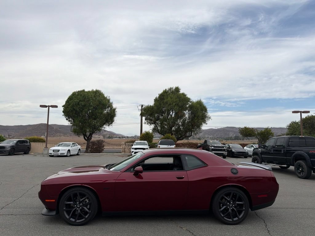 Used 2023 Dodge Challenger R/T w/ Plus Package RWD image 9