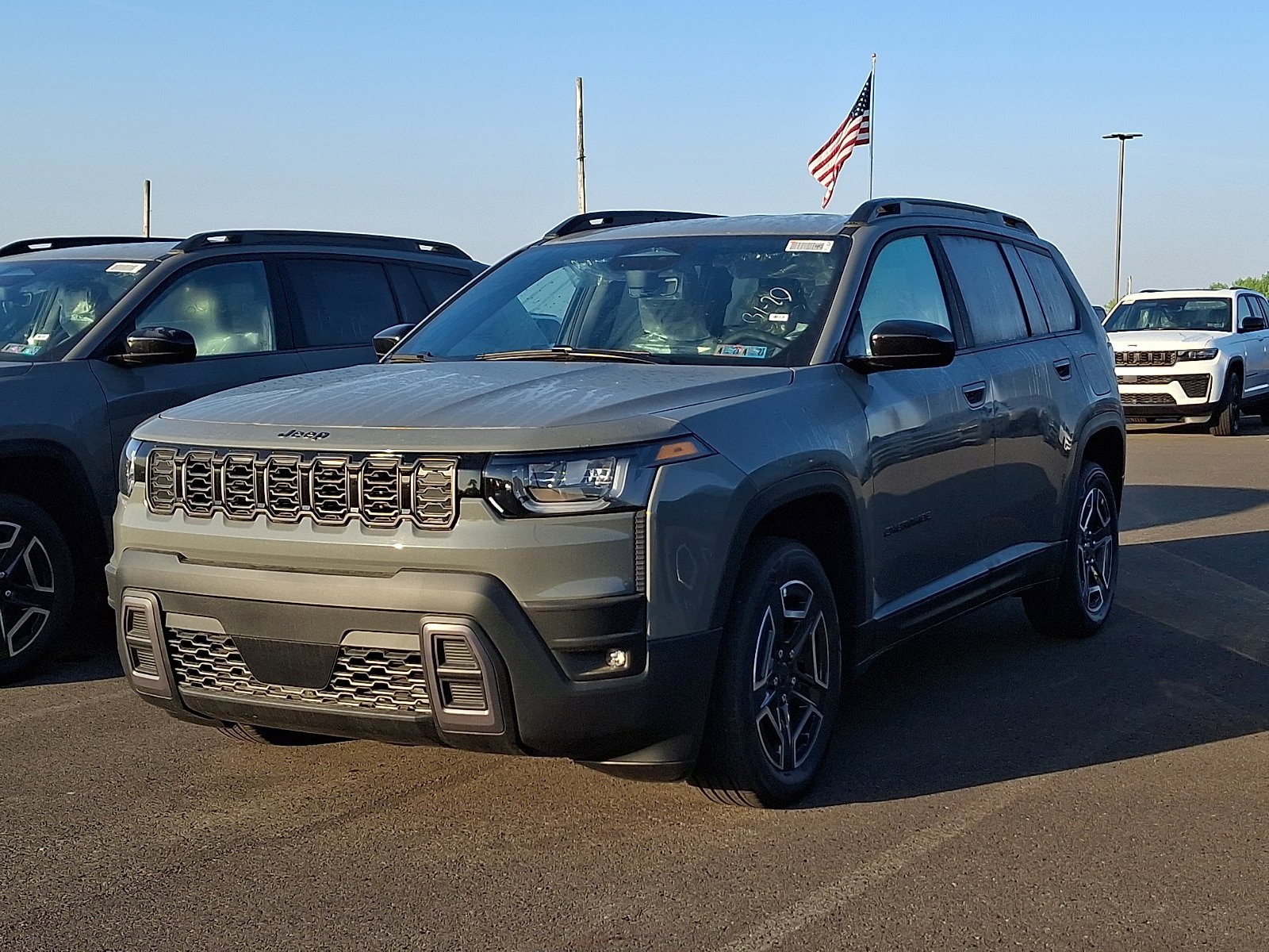 New 2026 Jeep Cherokee Laredo AWD/4WD image 3