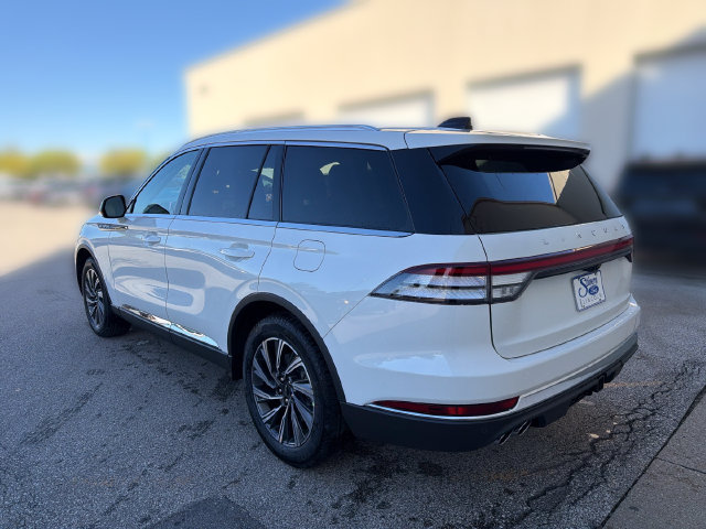 New 2027 Lincoln Aviator AWD image 9