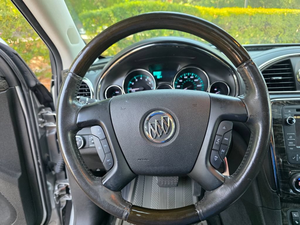 Used 2014 Buick Enclave Leather FWD image 22