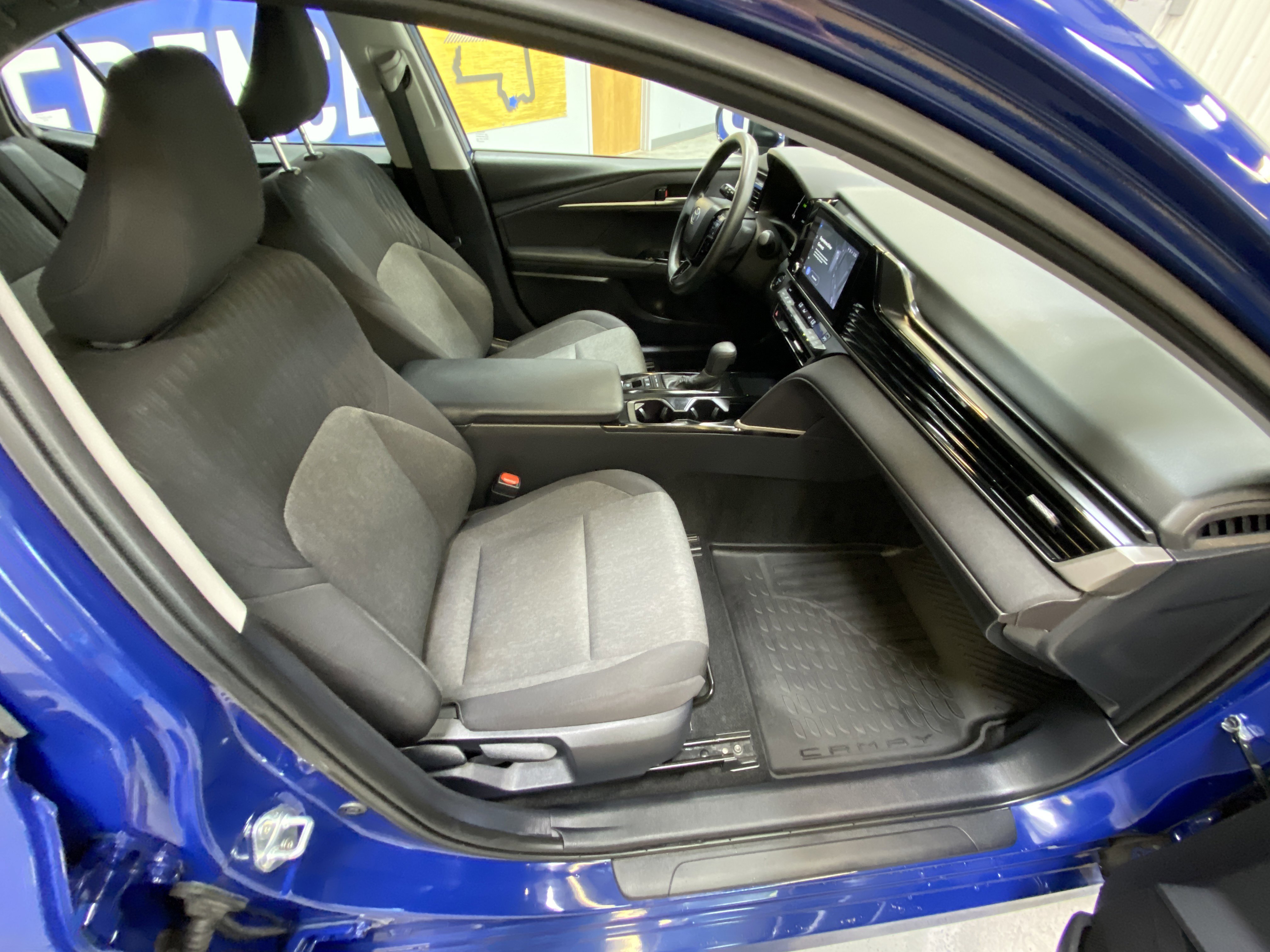 Used 2025 Toyota Camry LE image 26
