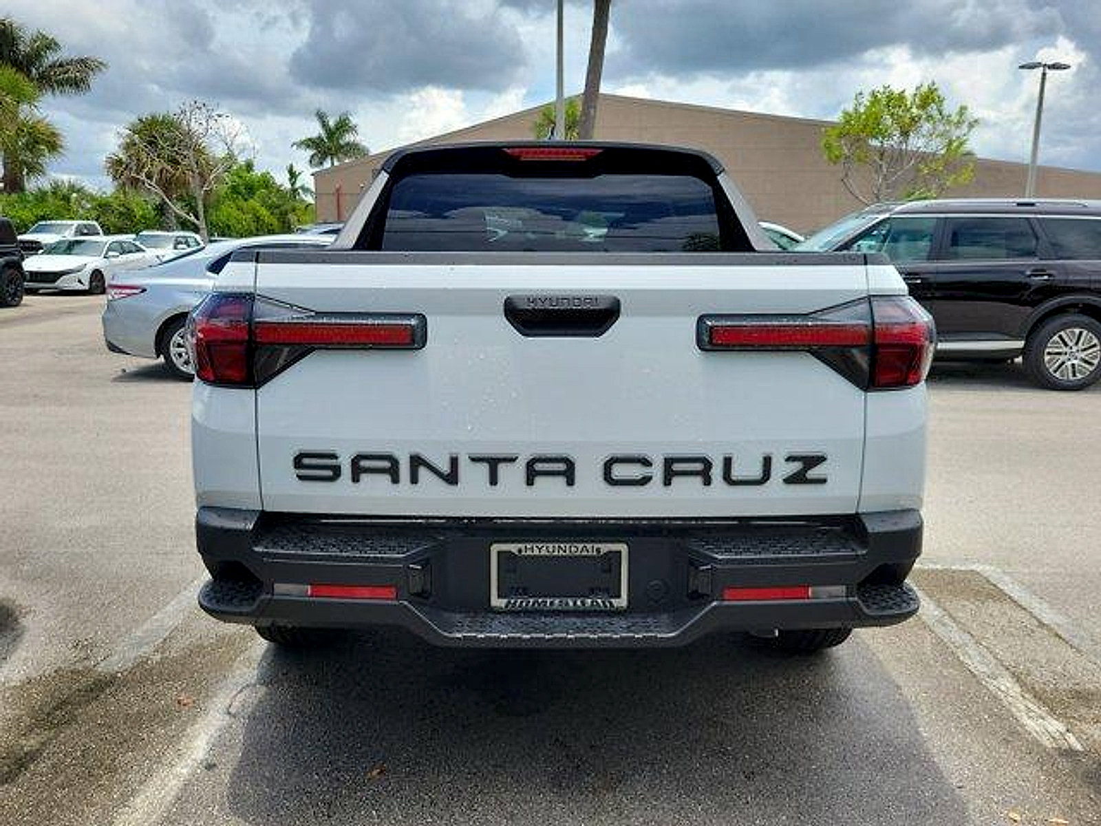 New 2026 Hyundai Santa Cruz SEL FWD image 4