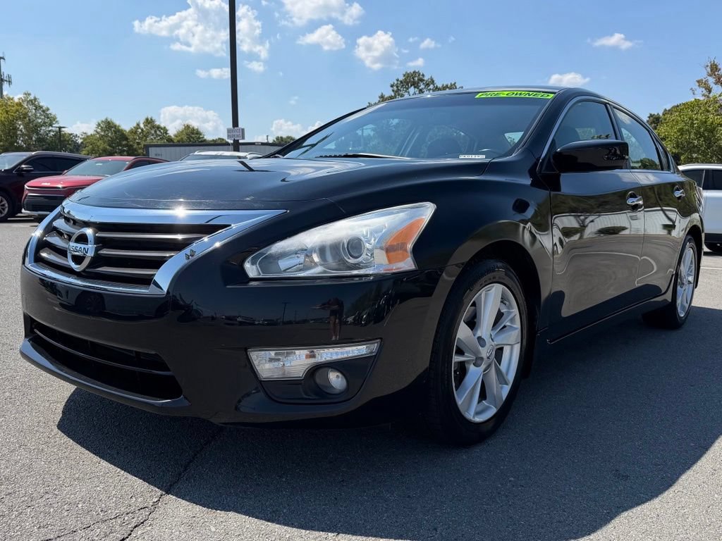 Used 2015 Nissan Altima 2.5 SV FWD image 3