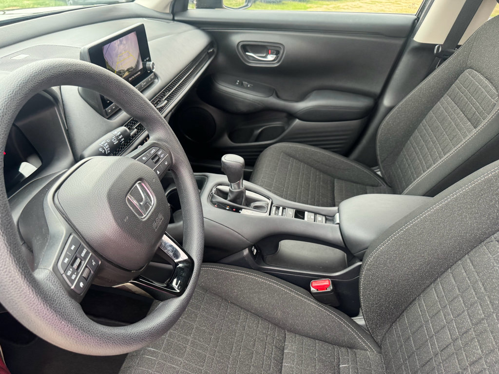 Certified 2023 Honda HR-V LX image 16