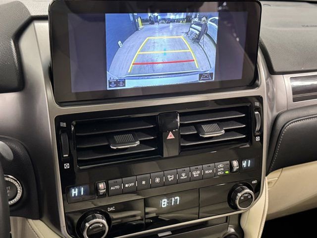 Used 2023 Lexus GX 460 Premium w/ Premium Package image 34