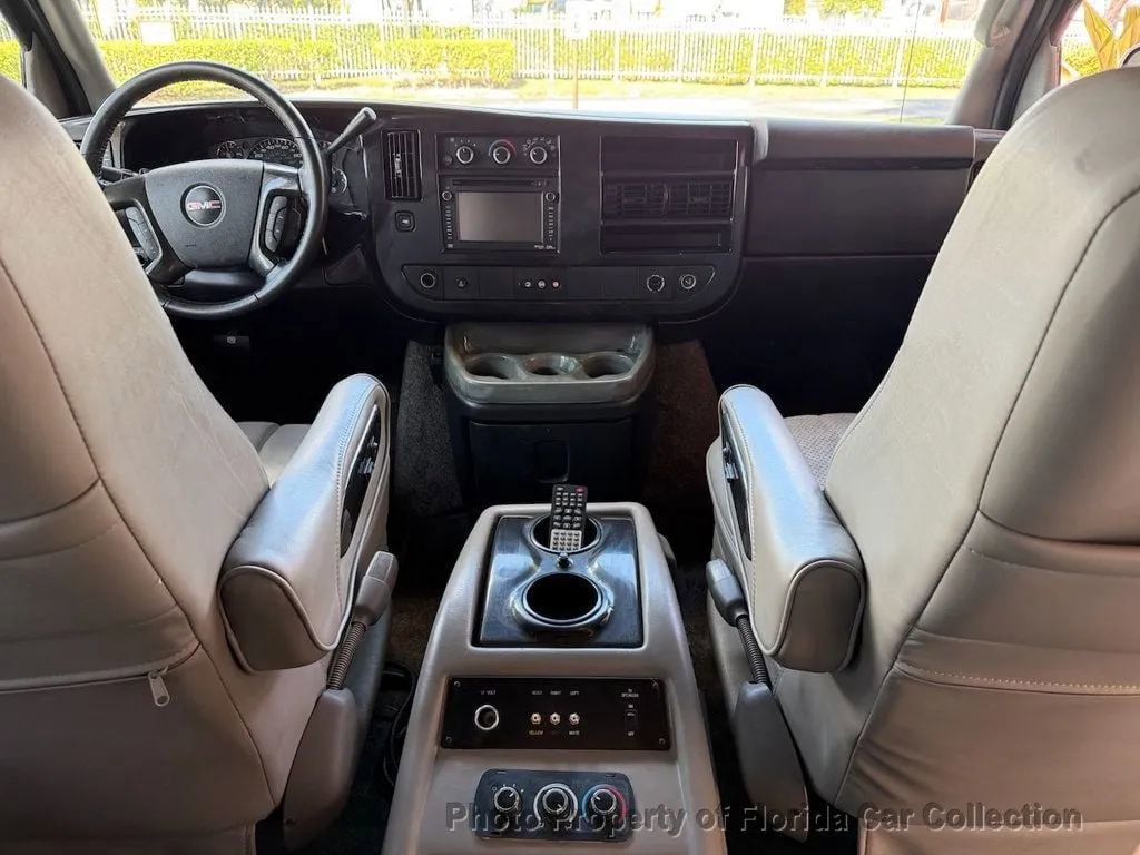 Used 2013 GMC Savana 1500 image 36