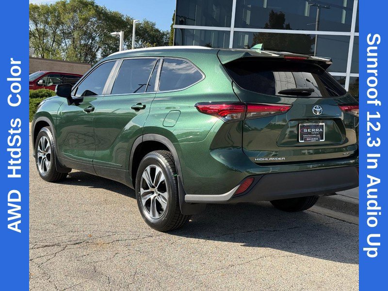 Used 2023 Toyota Highlander XLE AWD/4WD image 5