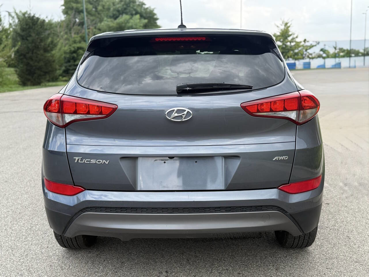 Used 2017 Hyundai Tucson SE image 4