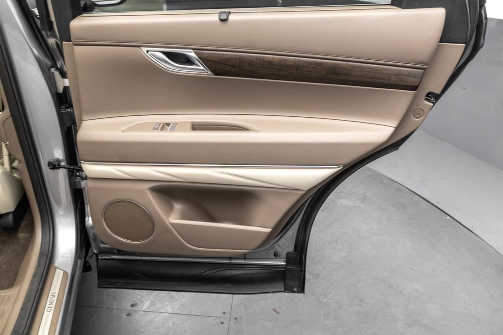 Used 2023 Genesis GV80 2.5T image 37