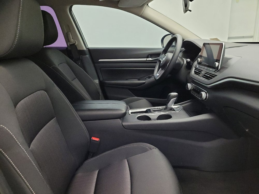 Used 2022 Nissan Altima 2.5 SV image 21