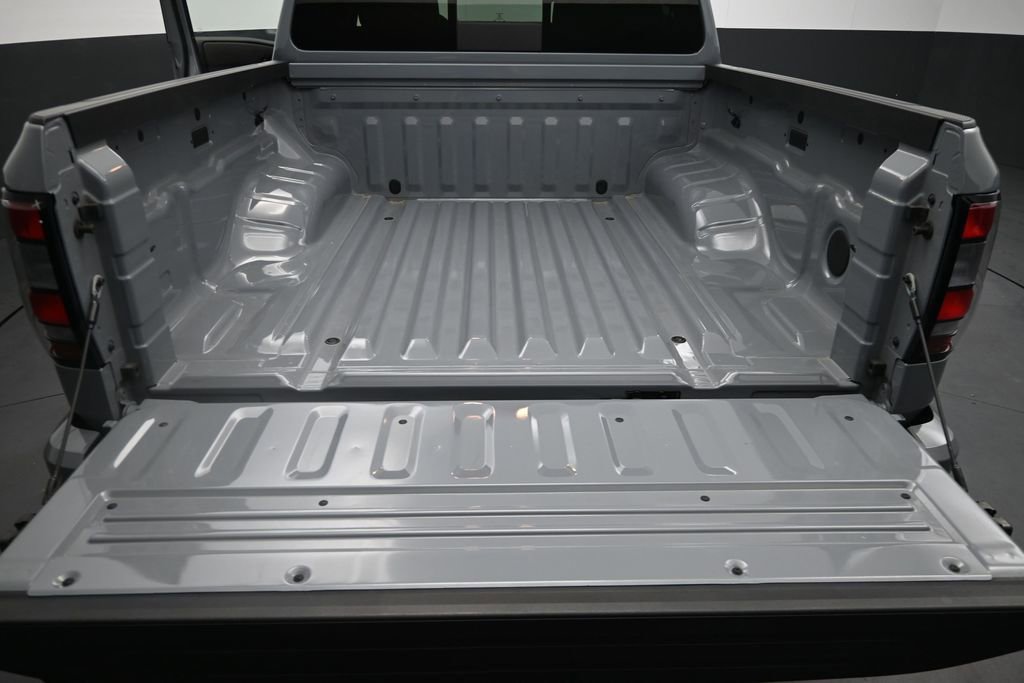 Used 2024 Nissan Frontier PRO-4X w/ Off-Road Protection Package AWD/4WD image 15