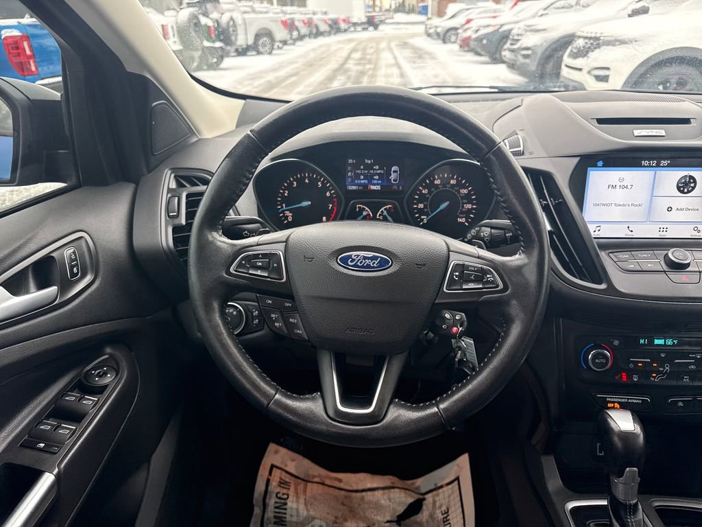 Used 2017 Ford Escape SE w/ Equipment Group 201A image 18