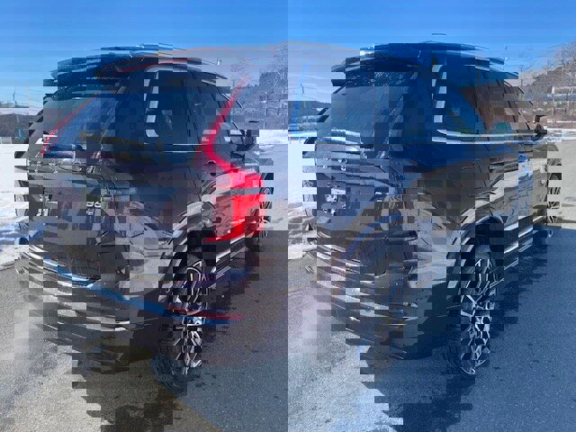 New 2026 Volvo XC90 B6 Plus w/ Protection Package Premier image 3