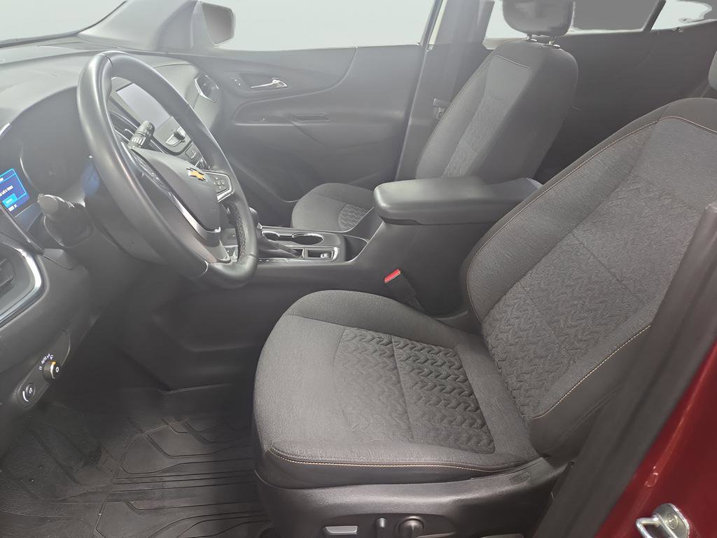 Used 2023 Chevrolet Equinox LT image 17