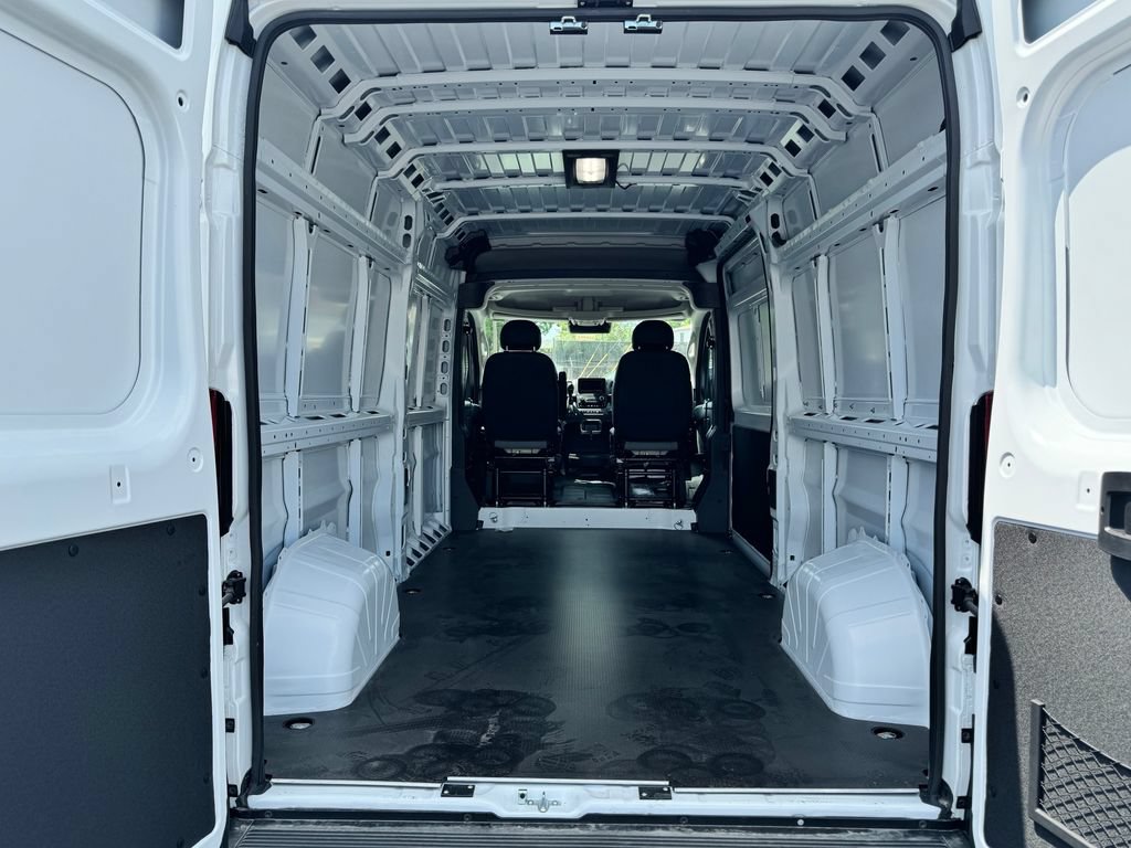 New 2026 RAM ProMaster 2500 w/ Quick Order Package 22G SLT FWD image 14