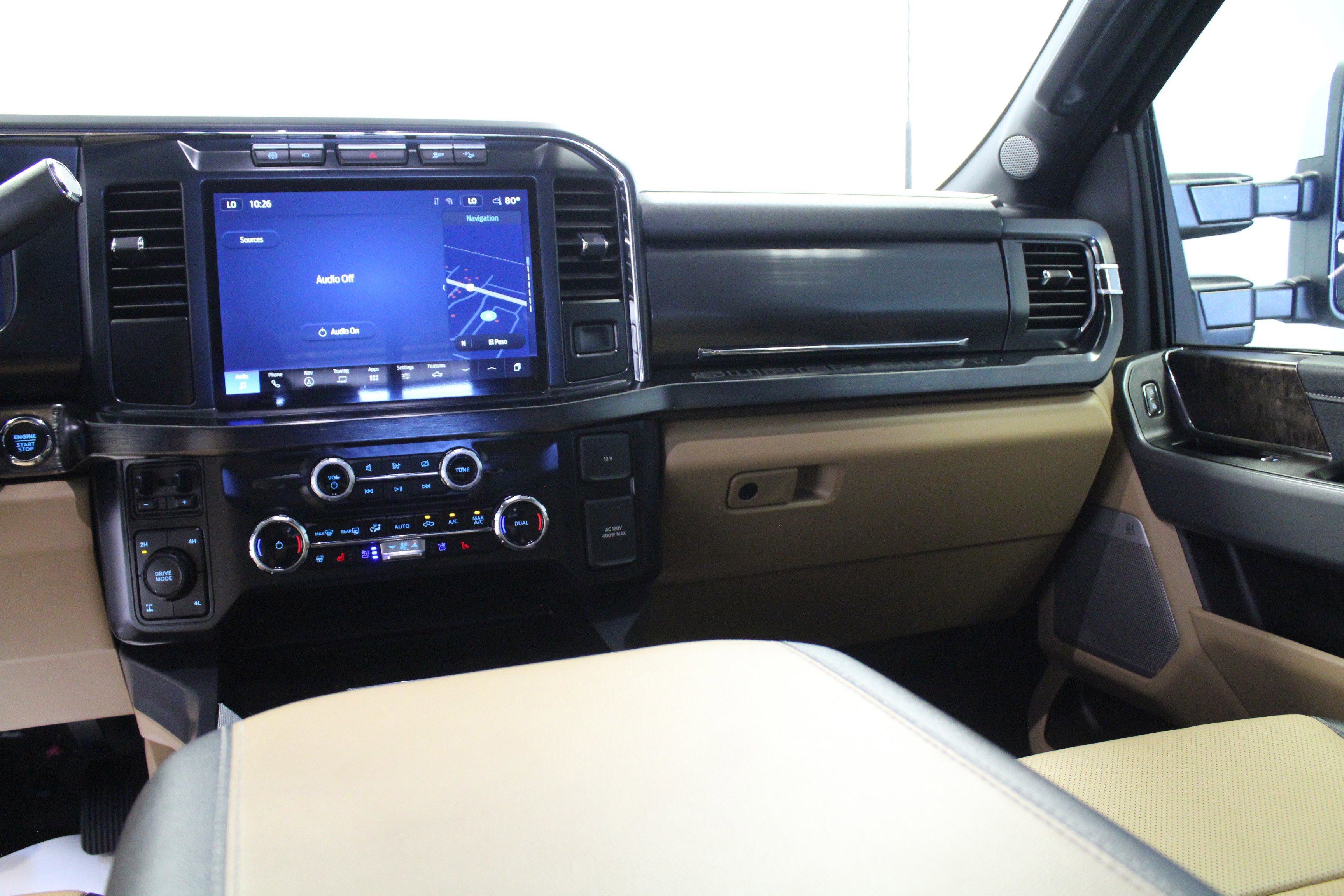 Used 2024 Ford F250 Lariat w/ Chrome Package image 19