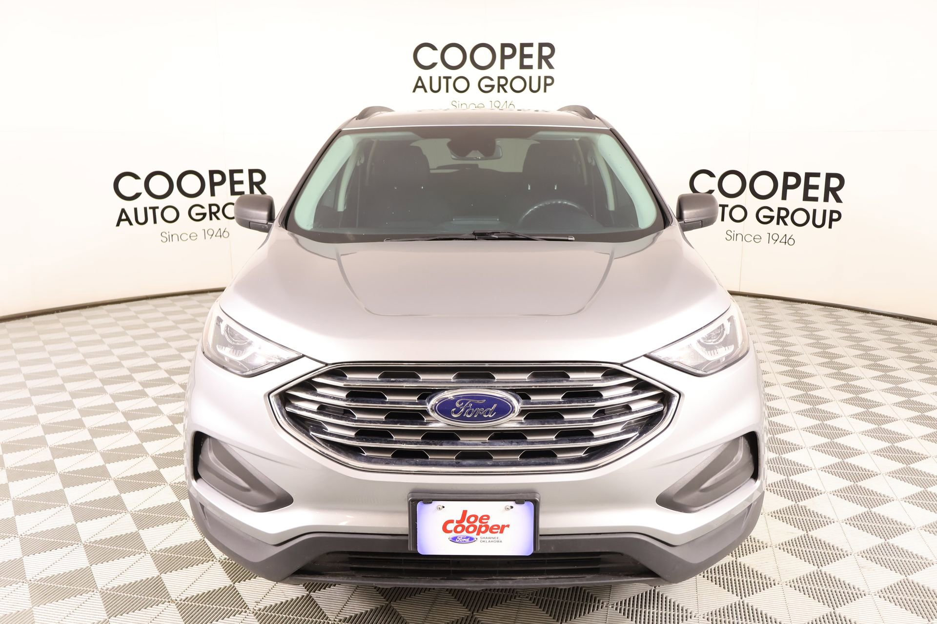 Used 2022 Ford Edge SE image 8