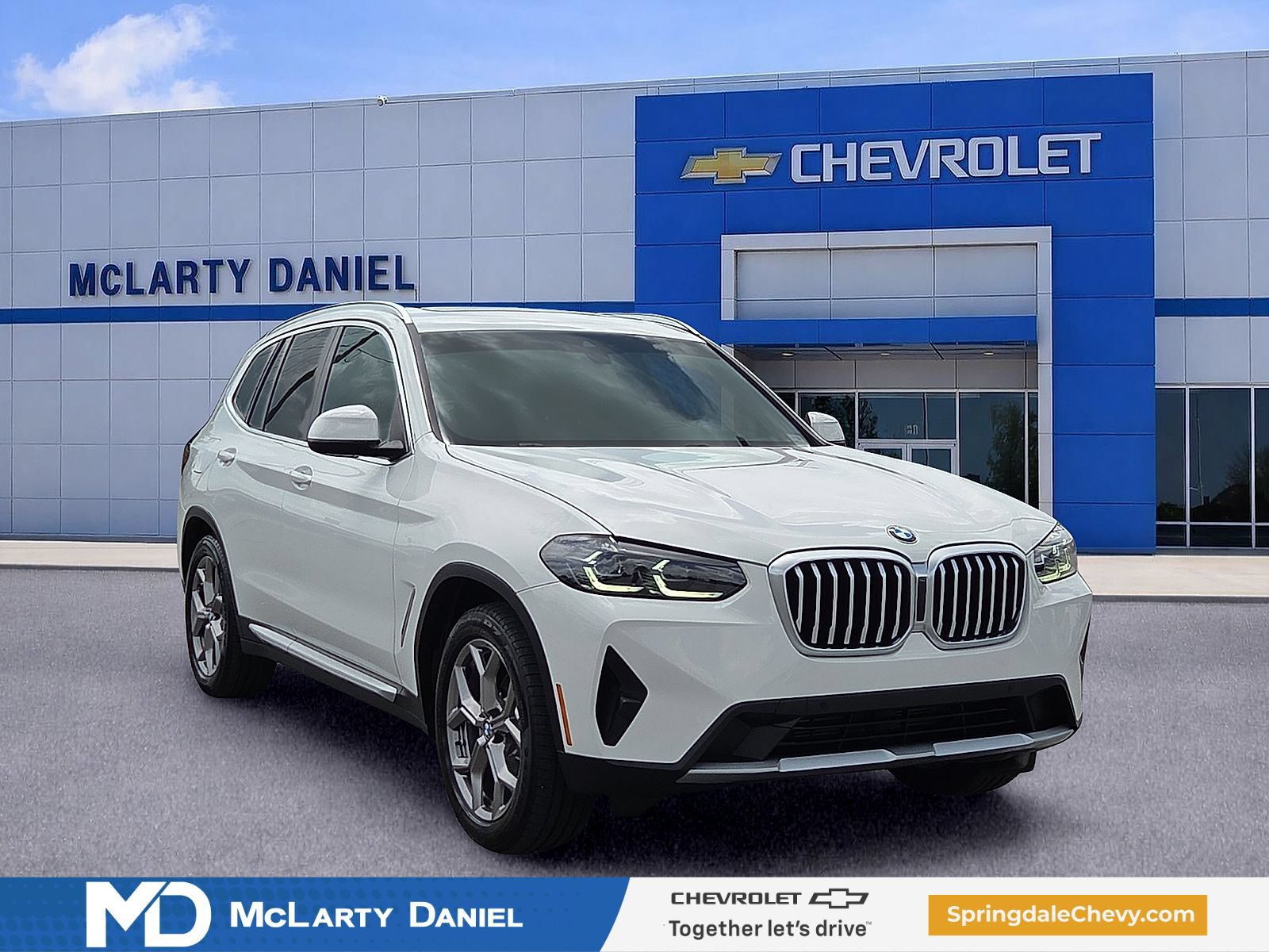Used 2022 BMW X3 xDrive30i w/ Premium Package 2