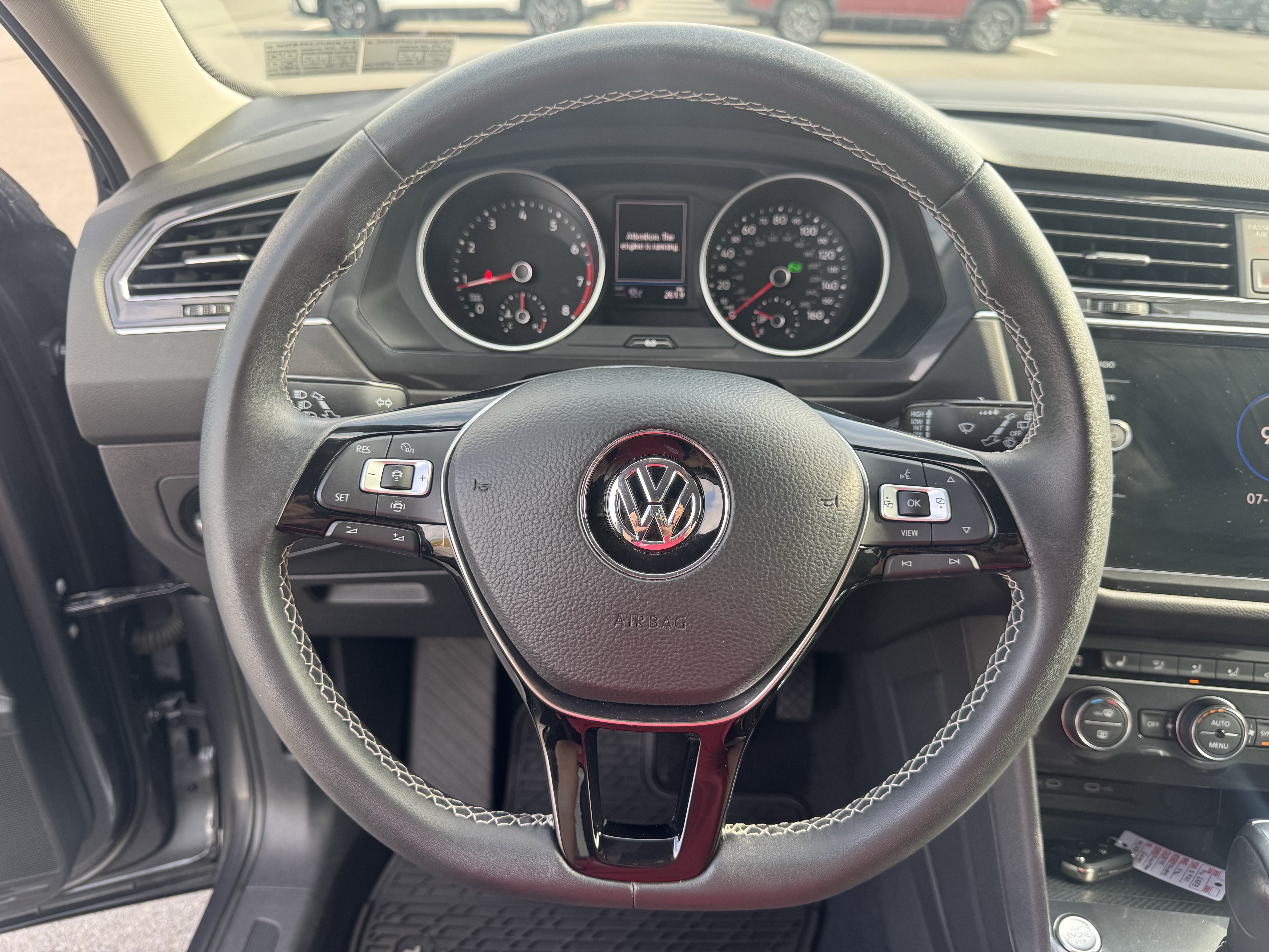 Used 2021 Volkswagen Tiguan SE AWD/4WD image 17