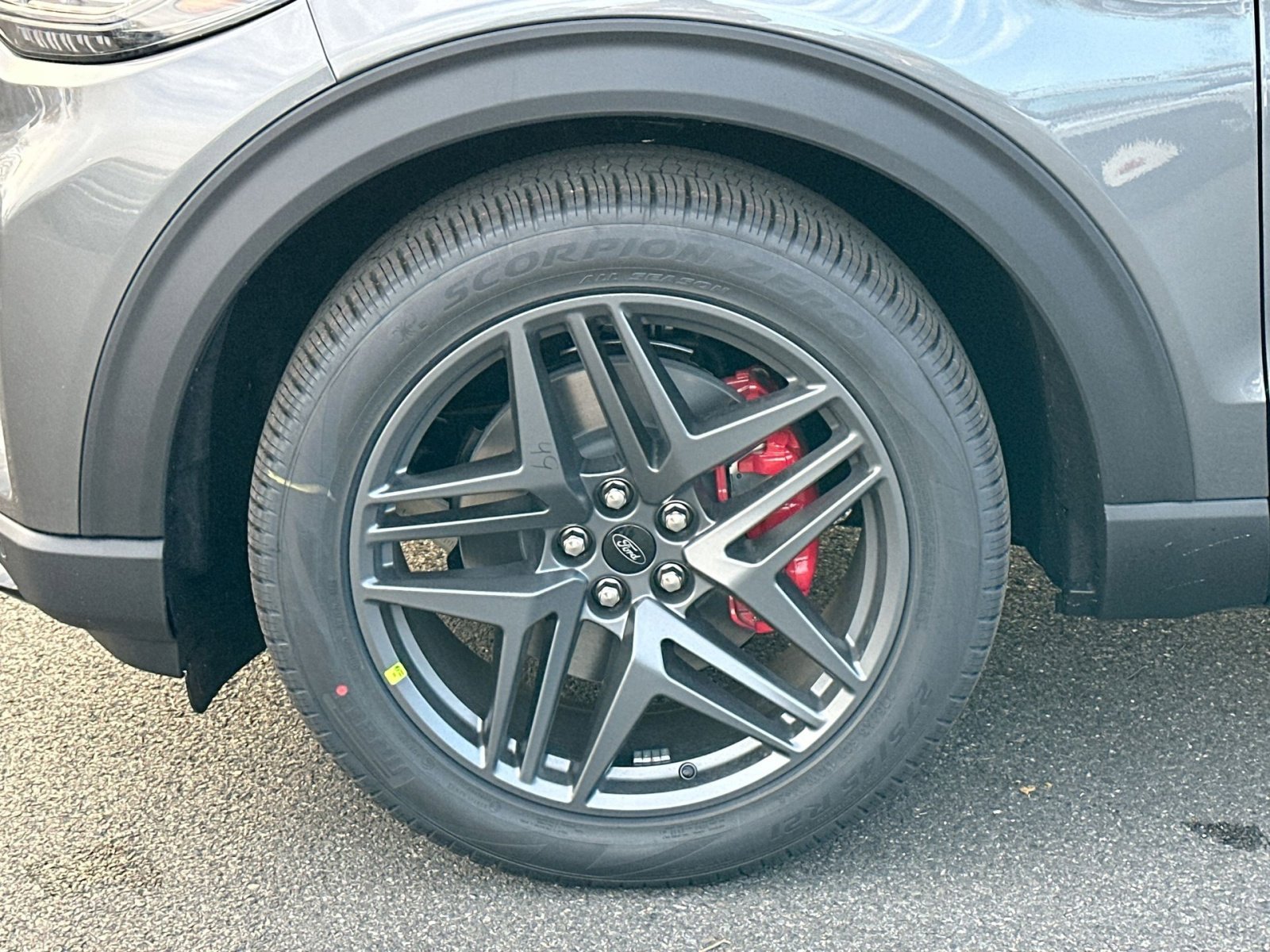 New 2026 Ford Explorer ST w/ Sun And Sound Package image 12