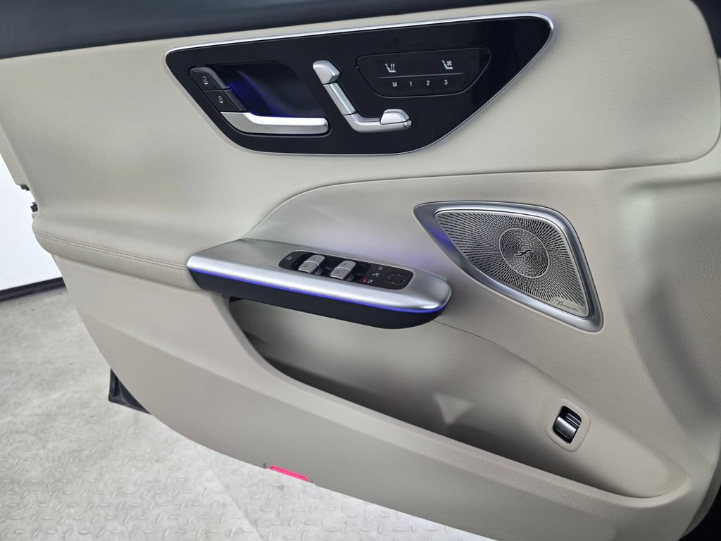 New 2026 Mercedes-Benz C 300 Sedan image 16
