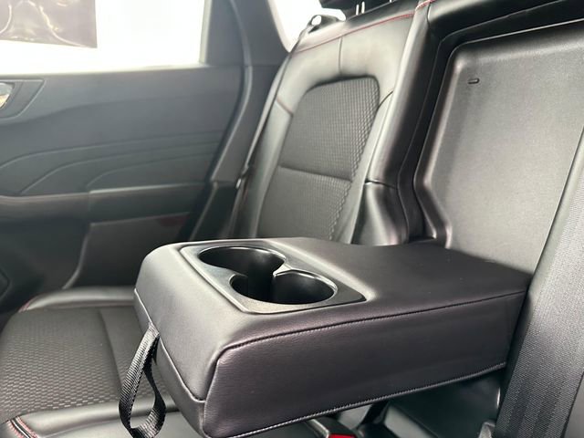 Used 2025 Ford Escape ST-Line image 25