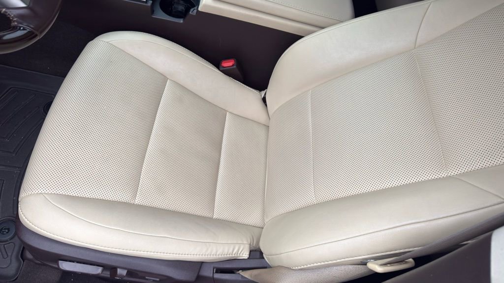 Used 2018 Lexus ES 350 w/ Navigation System Package image 9