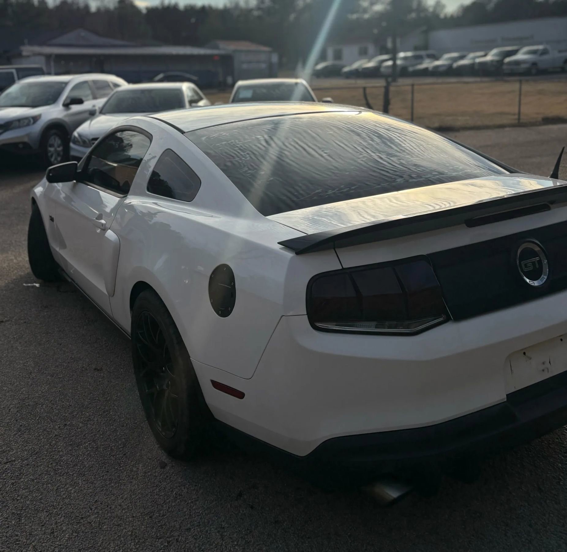 Used 2011 Ford Mustang GT Premium image 11