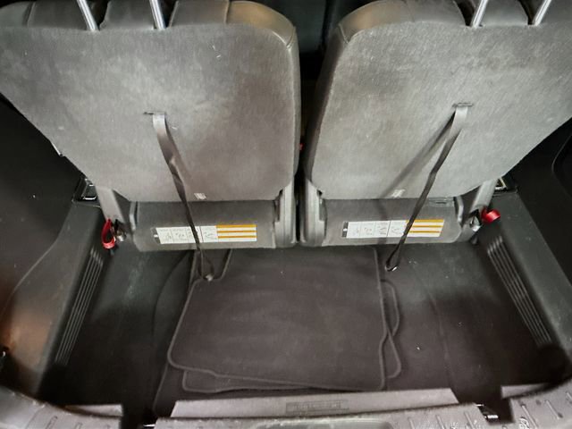 Used 2014 Ford Explorer XLT w/ Equipment Group 202A image 24