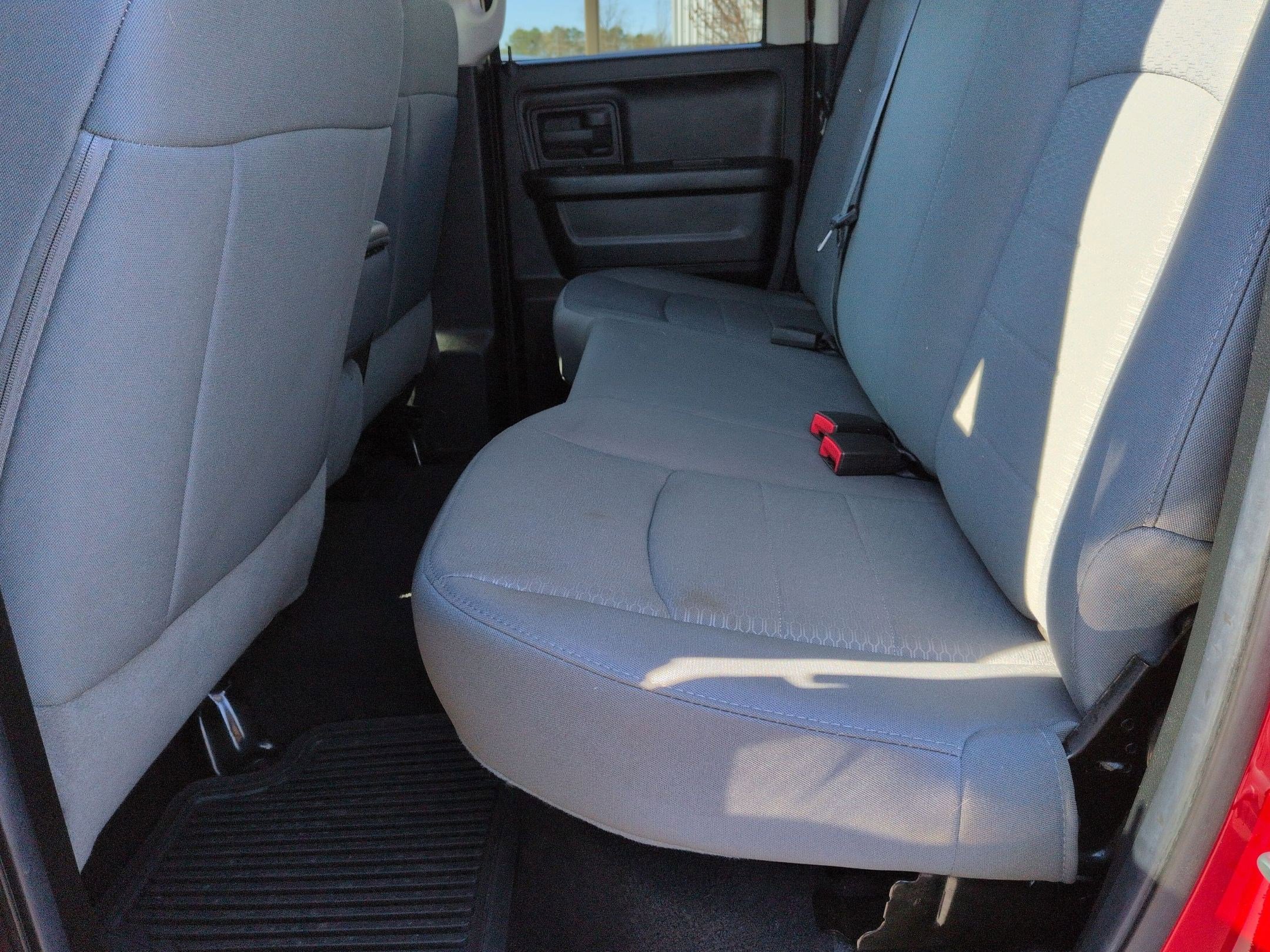 Used 2014 RAM 1500 Express image 14