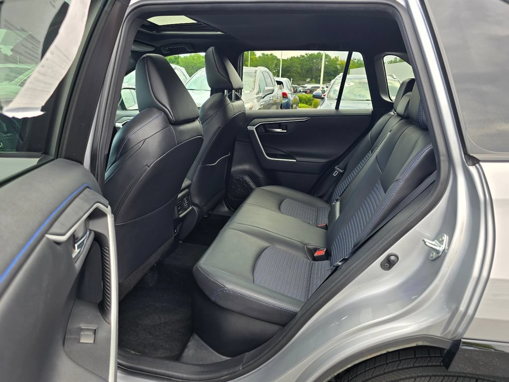 Used 2021 Toyota RAV4 XSE w/ XSE Grade Weather Package AWD/4WD image 26