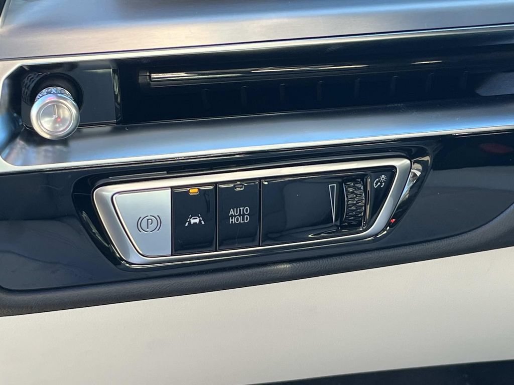 New 2026 Cadillac Lyriq Sport AWD/4WD image 23