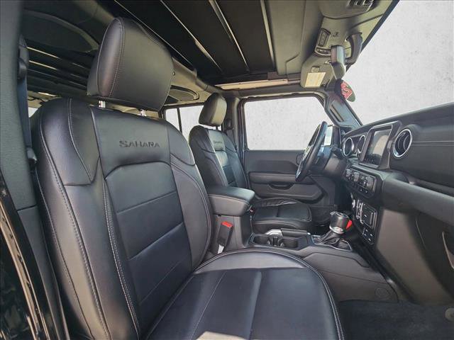 Used 2022 Jeep Wrangler Unlimited Sahara w/ Cold Weather Group AWD/4WD image 20