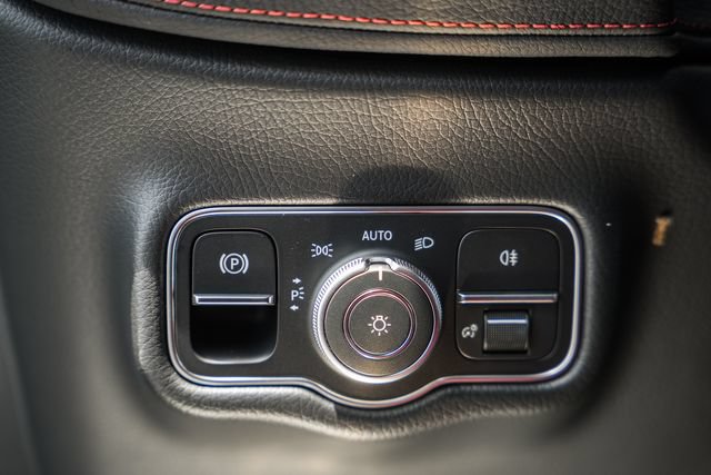 New 2026 Mercedes-Benz G 550 image 92