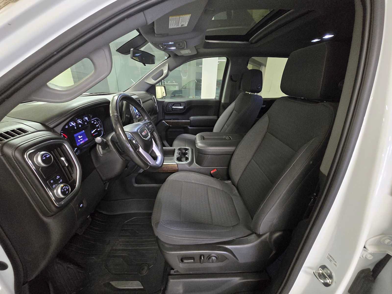 Used 2020 GMC Sierra 1500 Elevation w/ Elevation Value Package RWD image 21