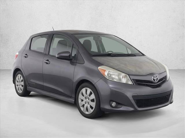 Used 2013 Toyota Yaris LE FWD image 3