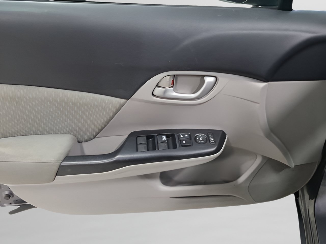 Used 2015 Honda Civic LX image 16