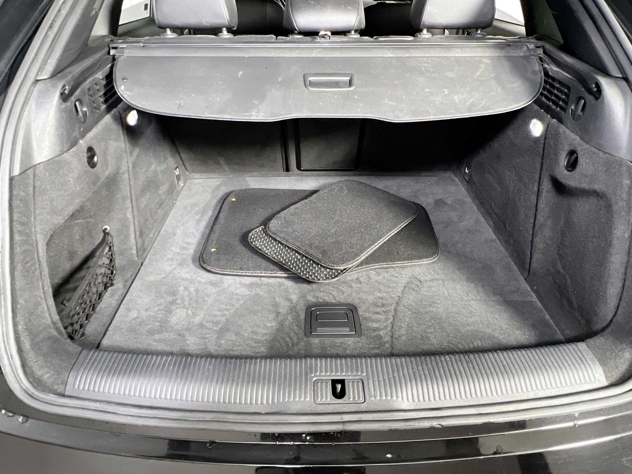 Used 2018 Audi Q3 2.0T Premium w/ Convenience Package image 24