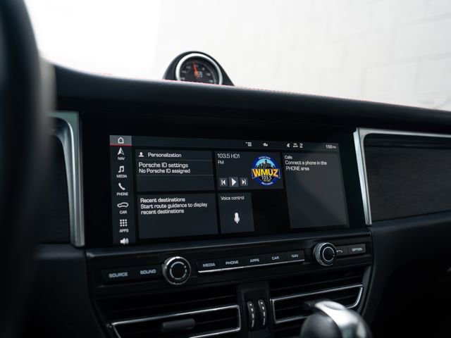 Certified 2021 Porsche Macan GTS AWD/4WD image 25