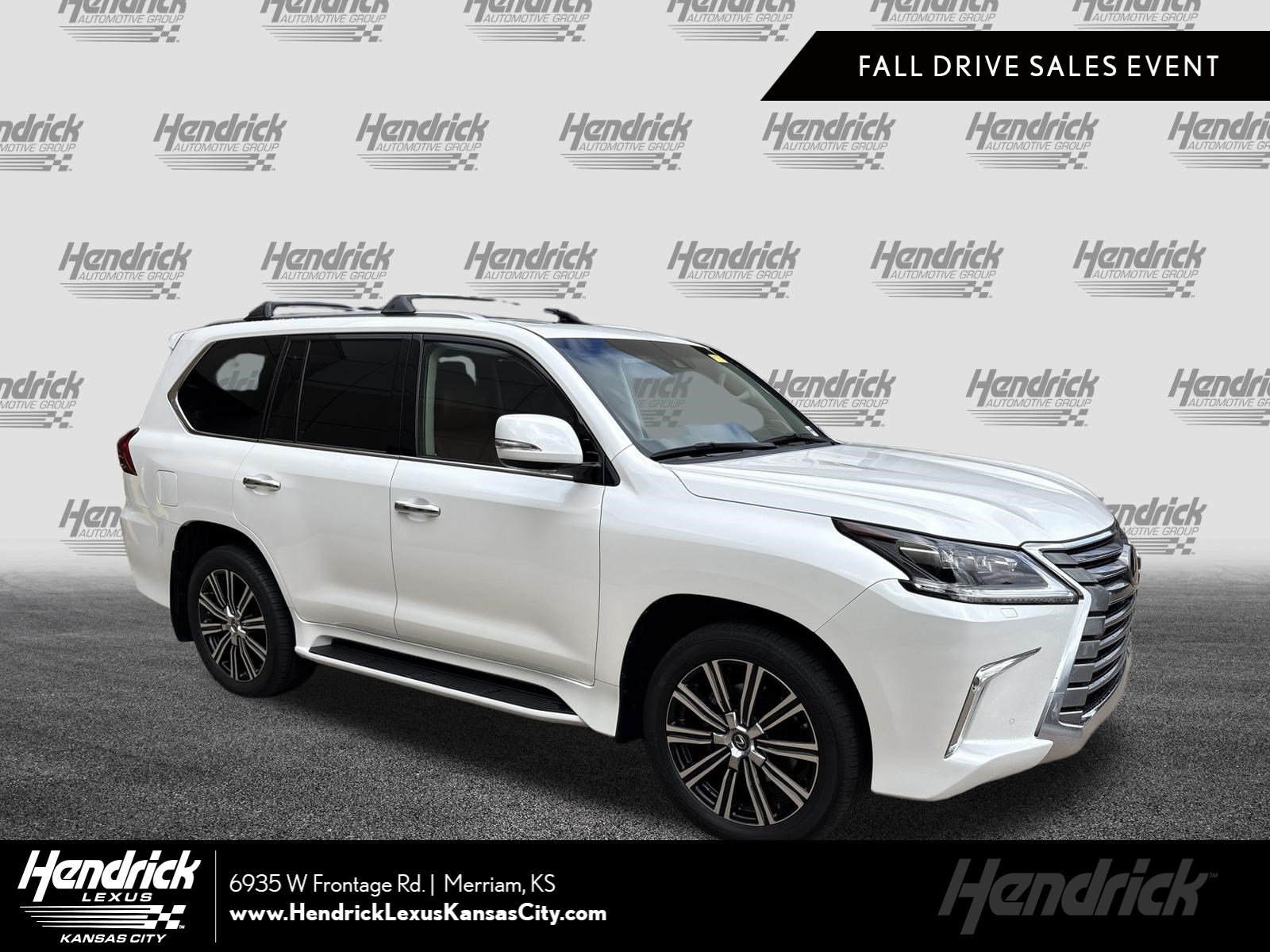 Used 2021 Lexus LX 570 4WD w/ Luxury Package image 1