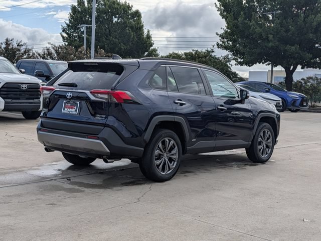 Used 2022 Toyota RAV4 Limited AWD/4WD image 6