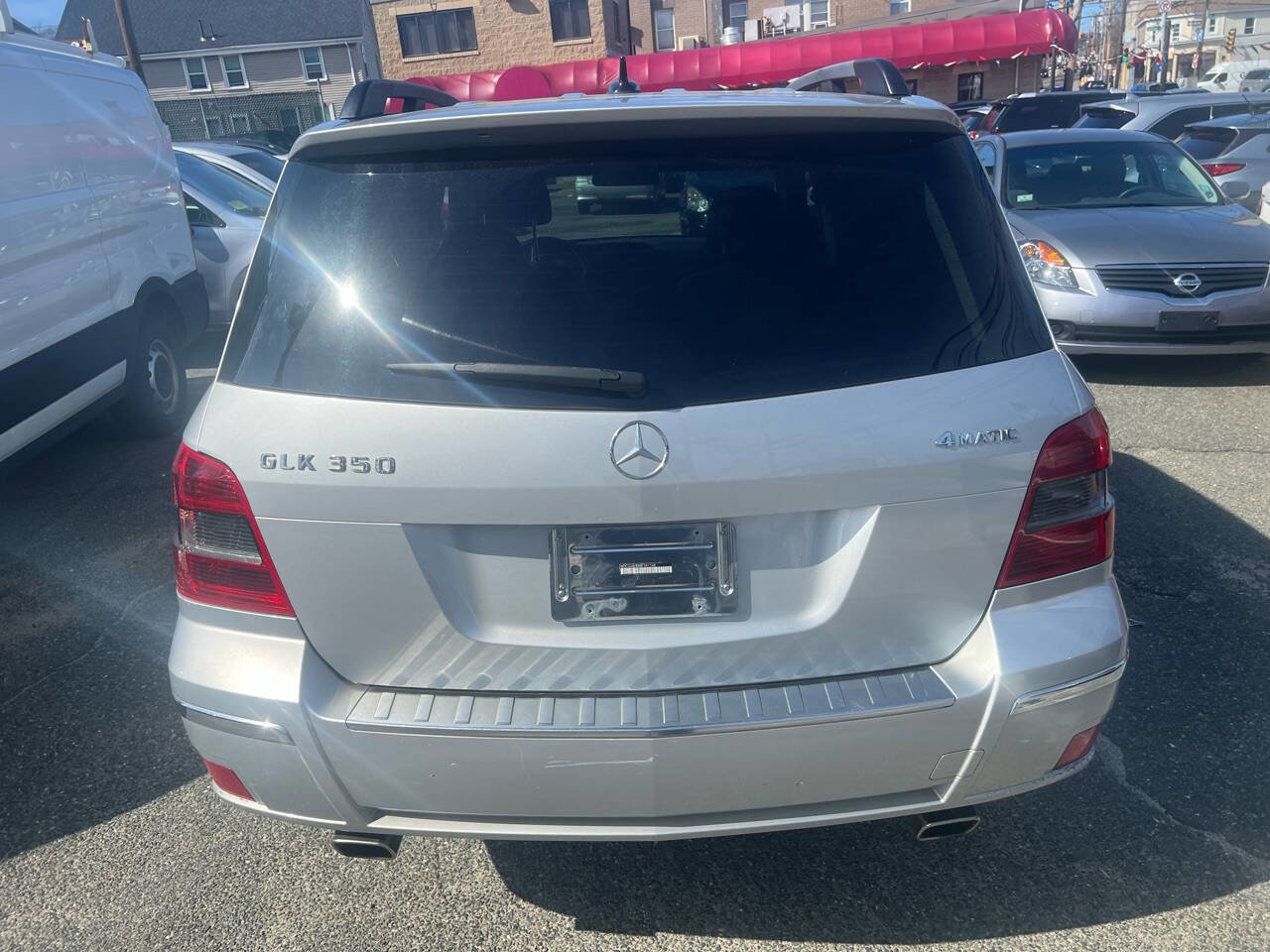 Used 2011 Mercedes-Benz GLK 350 4MATIC image 7