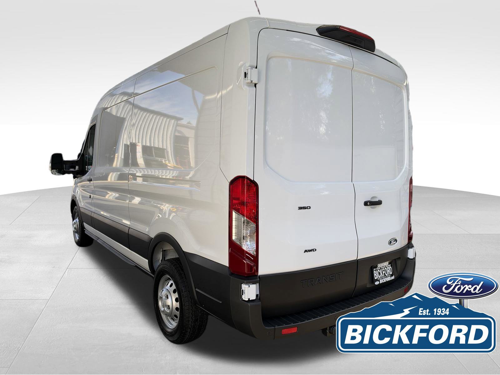 New 2027 Ford Transit 350 148 Medium Roof AWD w/ Load Area Protection Package image 9