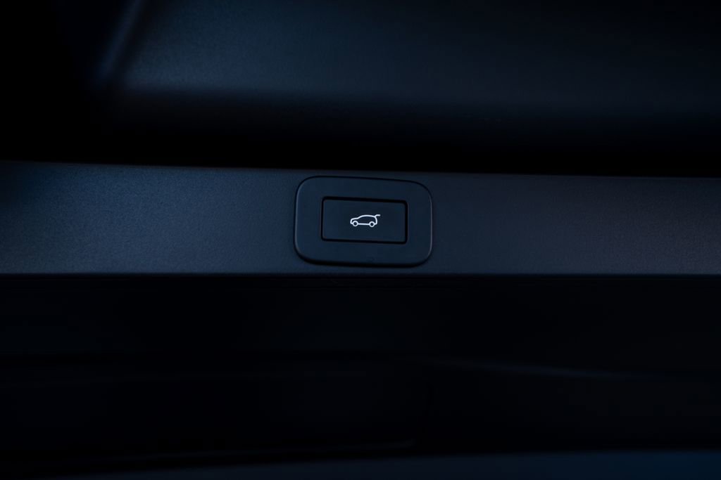 Used 2024 Land Rover Range Rover Long Wheelbase SE image 59