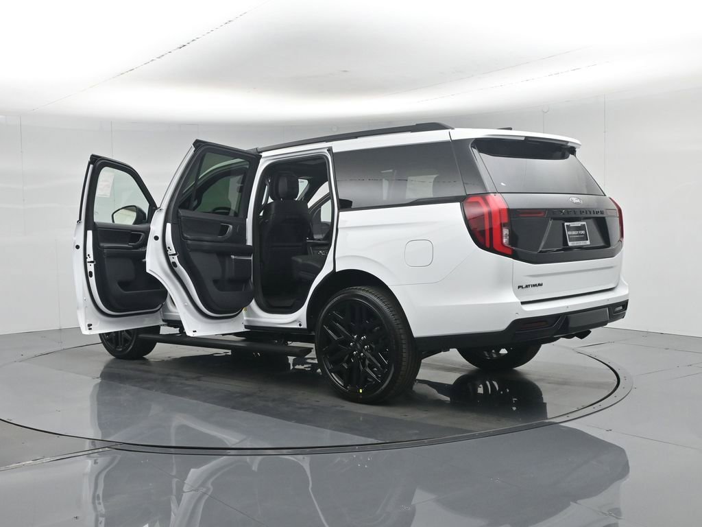 New 2026 Ford Expedition Platinum w/ Stealth Performance Package AWD/4WD image 38