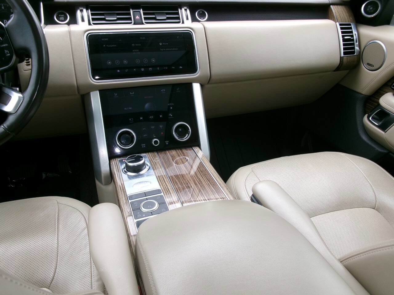 Used 2019 Land Rover Range Rover HSE AWD/4WD image 23