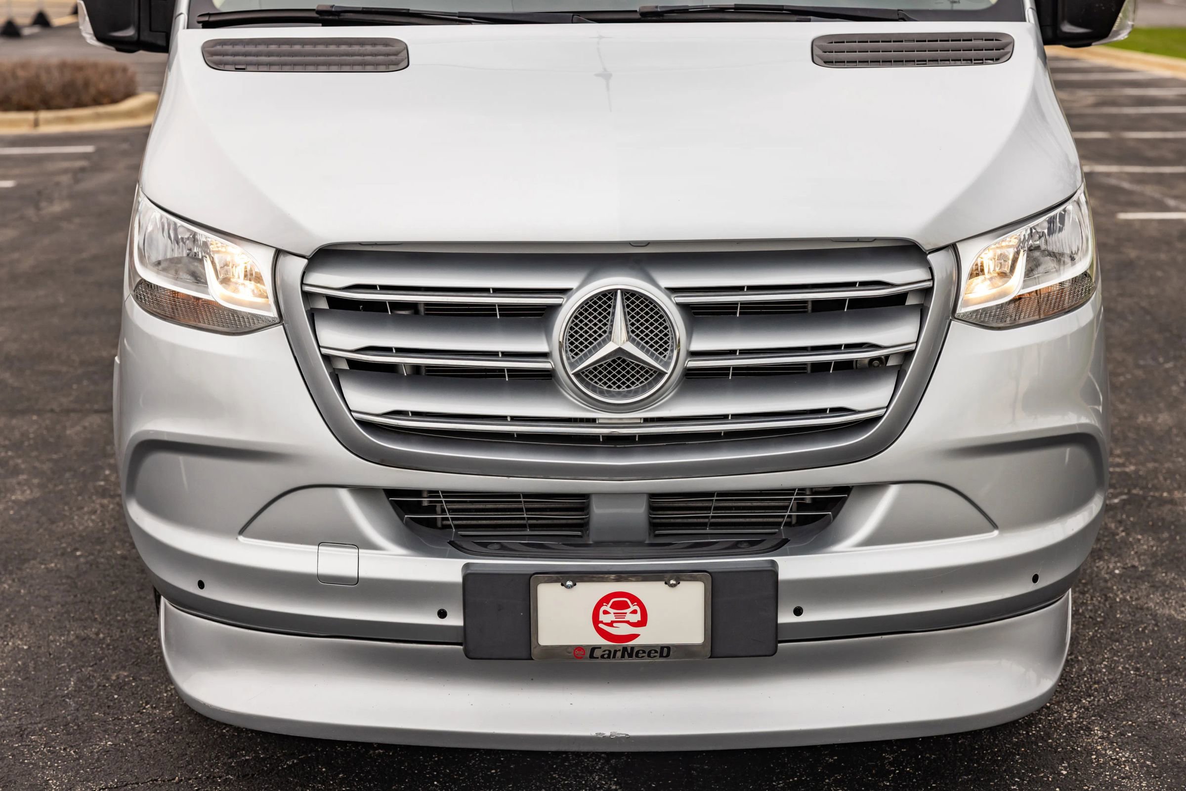 Used 2019 Mercedes-Benz Sprinter 170 w/ Premium Plus Package image 4