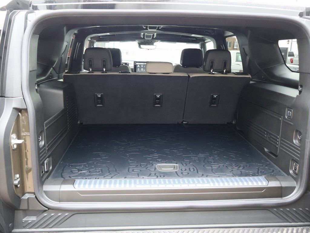 New 2026 GMC Hummer EV SUV image 28