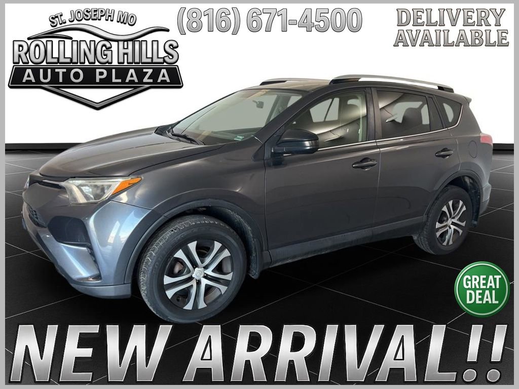 Used 2016 Toyota RAV4 LE AWD/4WD image 1